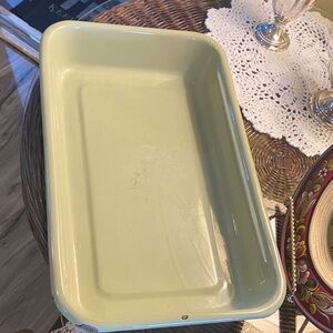 MCM Vintage Avocado Green Enamelware Casserole Pan